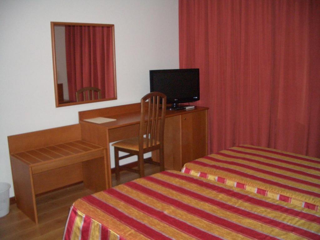 Hotel Aguiar Da Pena Vila Pouca de Aguiar Bilik gambar
